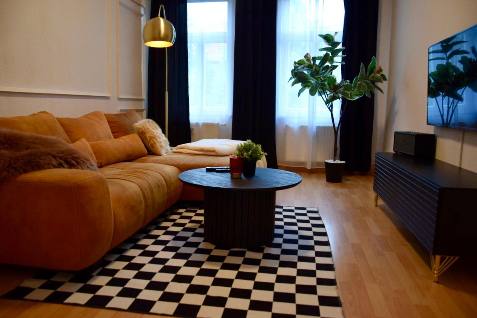 Charmanter Altbau In Schleussig Mit Balkon Leipzig Buitenkant foto